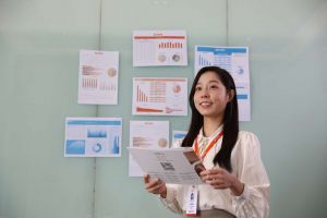 数字化时代下，中国HUATIHUI.COM市场的八大新动向