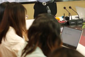 教育行业的HUATIHUI.COM：成功案例与深度分析